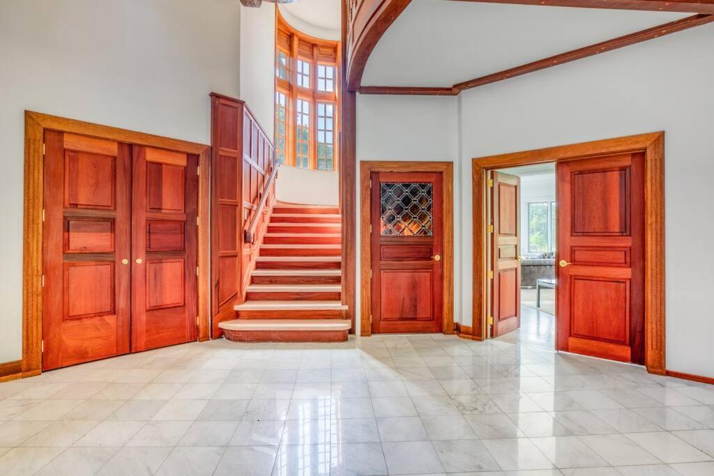 Вілла The Freeman- 14K Sf Estate 40Acrs Tennis Vineyard Sheffield Екстер'єр фото