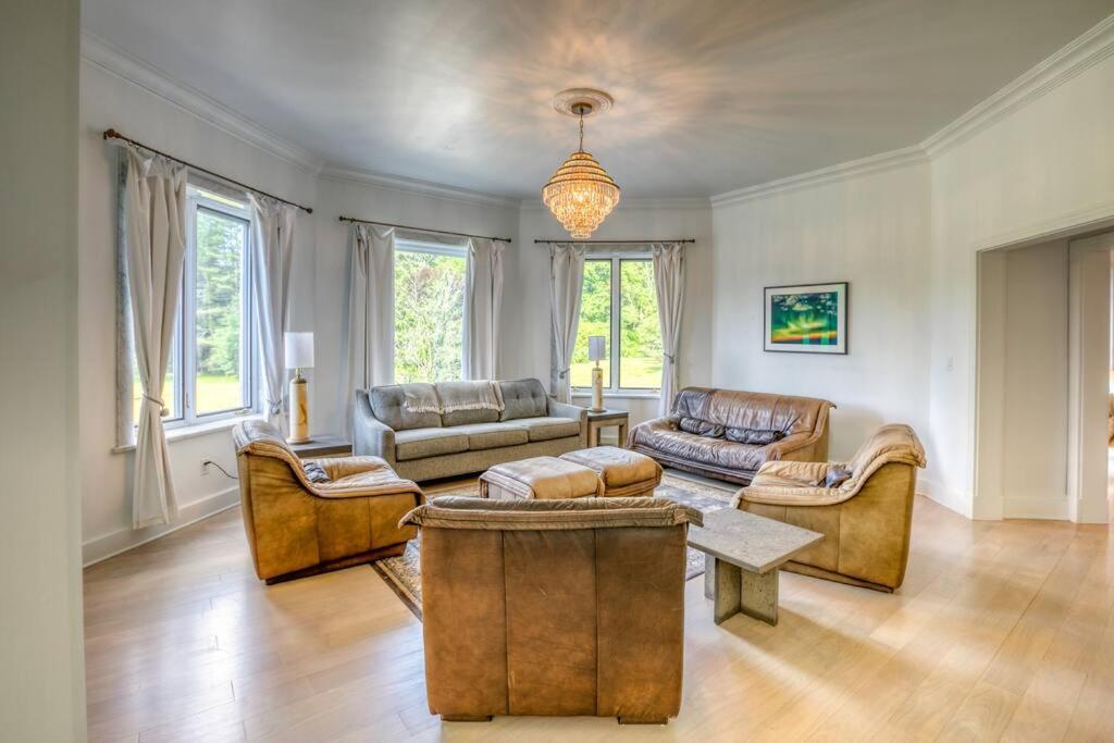 Вілла The Freeman- 14K Sf Estate 40Acrs Tennis Vineyard Sheffield Екстер'єр фото